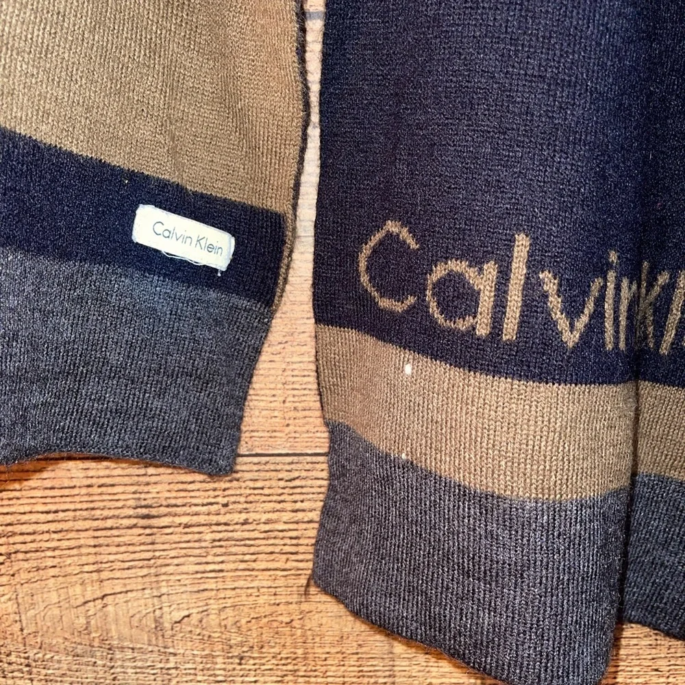 Calvin Klein Reversible Scarf
